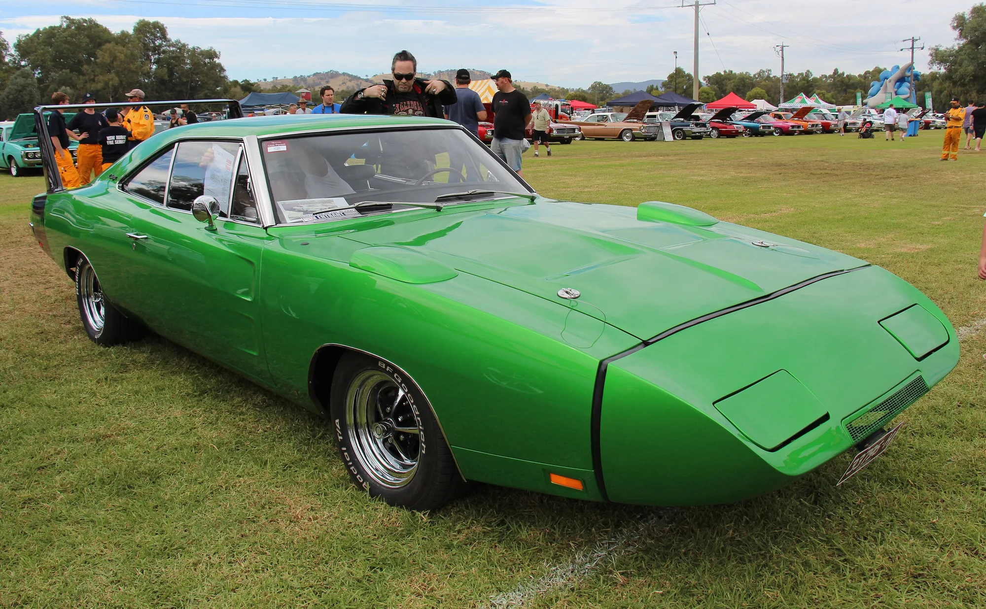 Dodge Charger Daytona 2