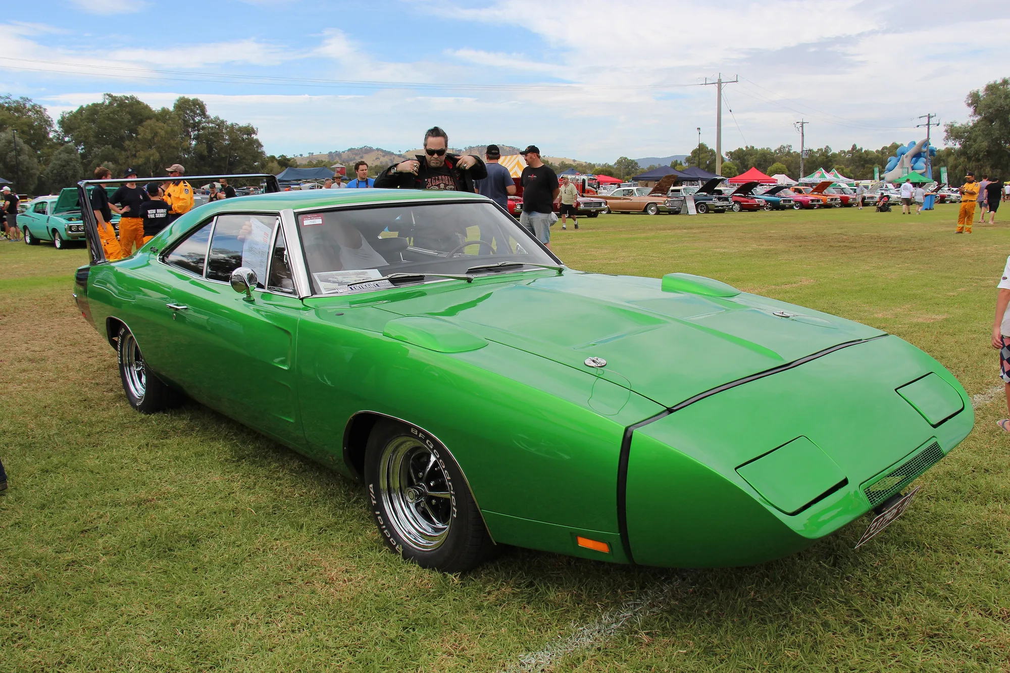 Dodge Charger Daytona 3