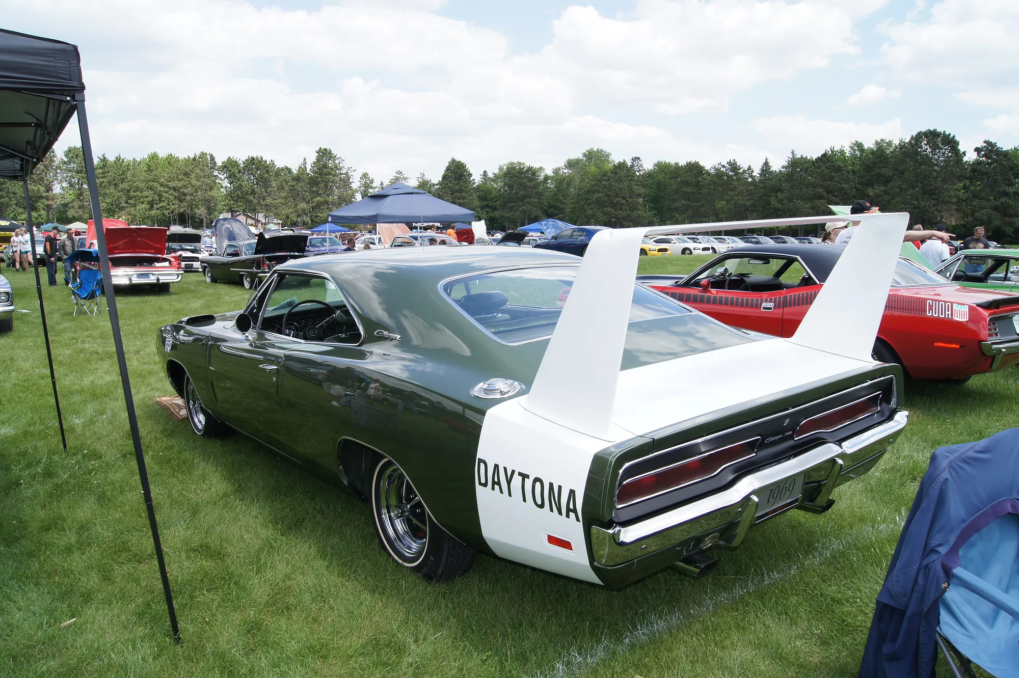 Dodge Charger Daytona 13