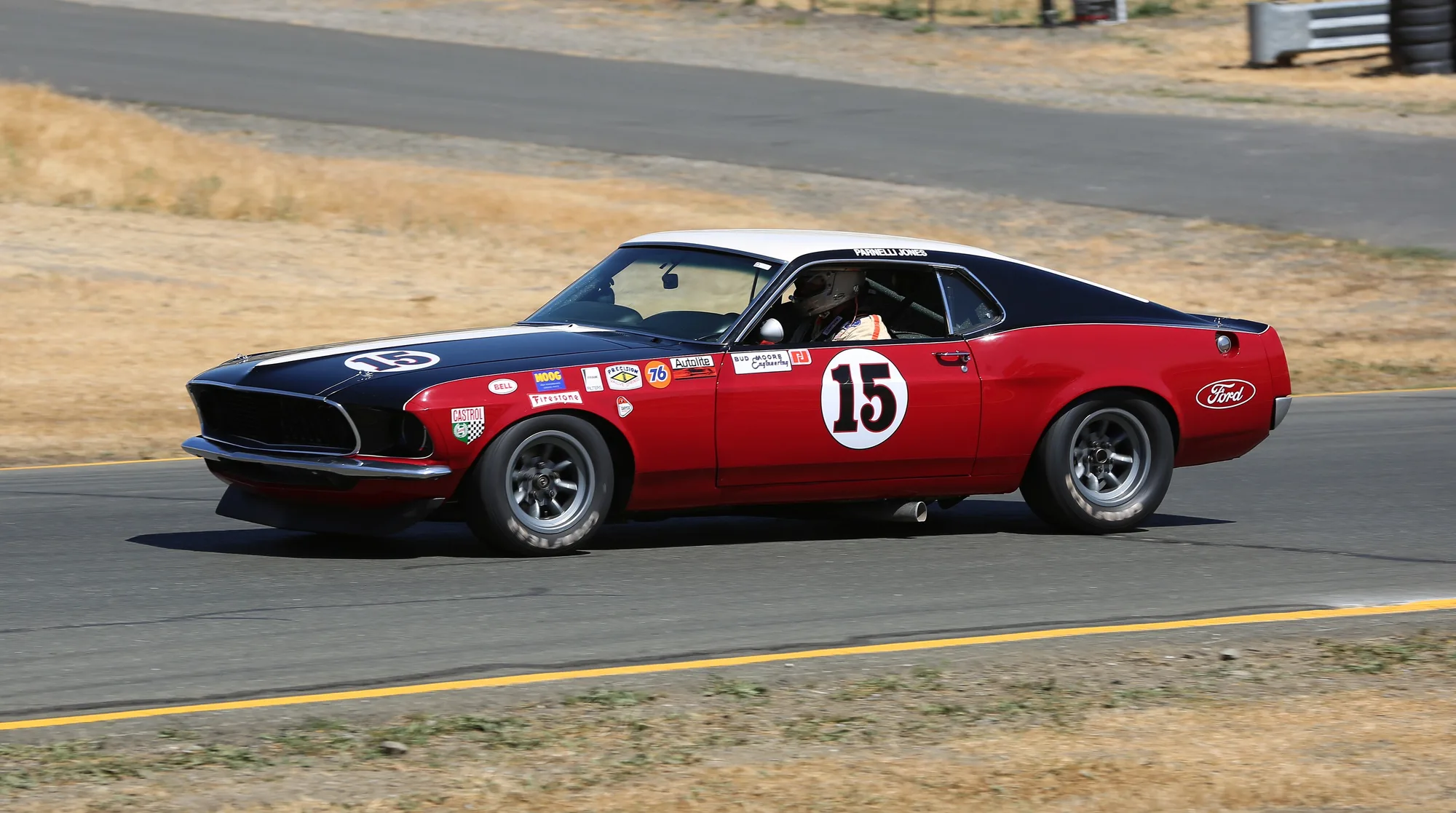 Ford Mustang Boss 3