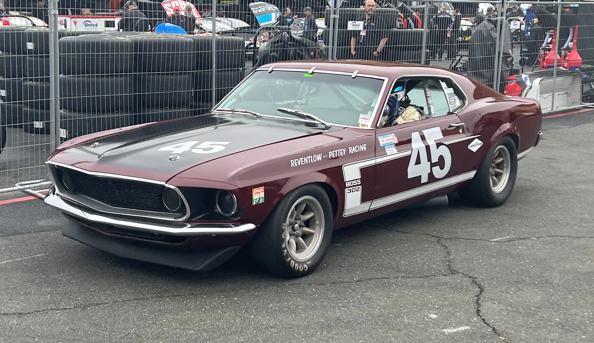 Ford Mustang Boss 6
