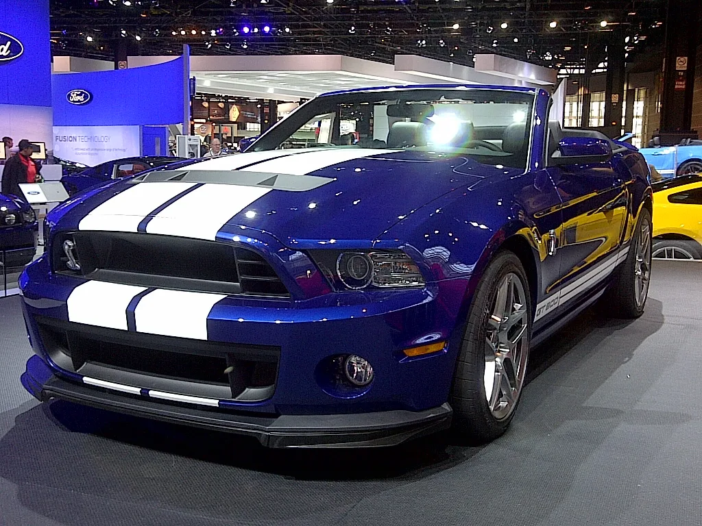 Ford Mustang Shelby 9