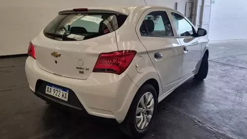 Nuevo Chevrolet Onix 2024 Naftero Blanco