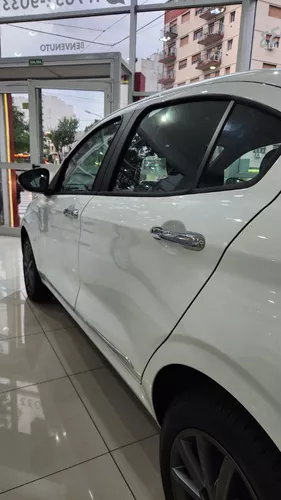 Nuevo Fiat Cronos 1.3 Gse Drive Pack Conectividad 2024 Naftero Blanco